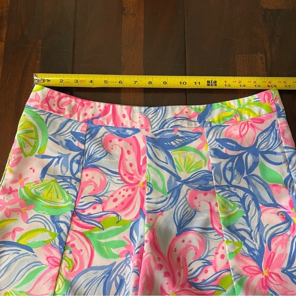 Lilly Pulitzer Ariana Stretch Shorts Size 8 Pink Havana Cocktail - Picture 3 of 7